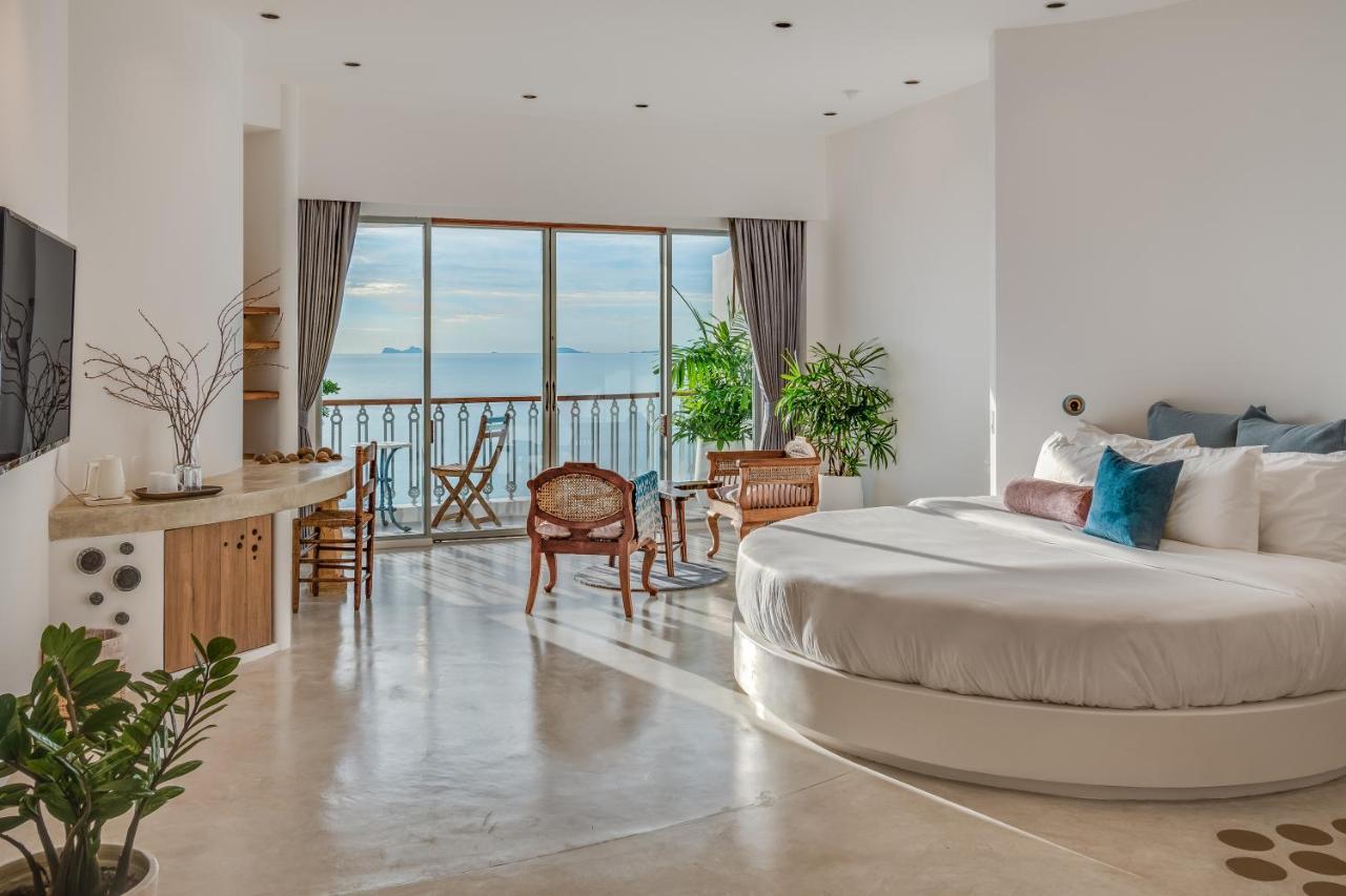 Ampersand Resort Bophut Esterno foto